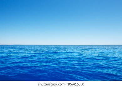 Empty Blue Ocean   Blue Sky