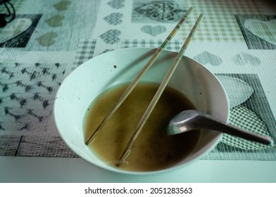 Empty Bowl After Eat And It's Dirty. Empty Bowl.Empty Bowl After Eat And It's Dirty.