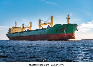 338 Cargoship Images, Stock Photos & Vectors | Shutterstock