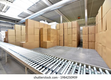 Empty Department Store With Crates For Delivery And A Conveyor Belt - Nobody Works 