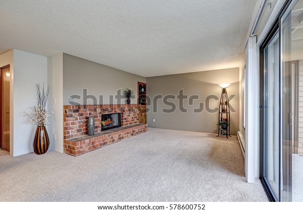 Empty Living Room Features Grey Walls Buildings Landmarks