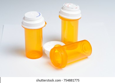 9,844 Empty Prescription Bottles Images, Stock Photos & Vectors 