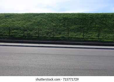 empty road