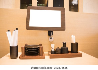 Empty Screen For Business Concept. Restaurants Use Digital Technology For Self Serving Regarding The Customer Seeing Their Menu, Ordering And Paying Their Bill.