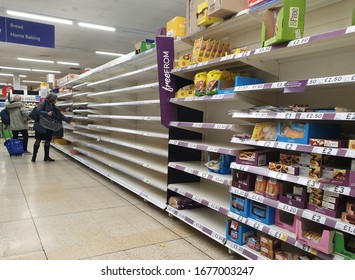 Empty Shelves in UK bread aisle, 19/03/20. Due to panic buying by consumers in Falmouth Cornwall,UK during the Coronavirus outbreak. 
