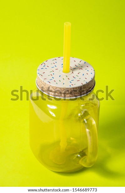 Download Empty Smoothie Mug Yellow Straw Lid Food And Drink Stock Image 1546689773 Yellowimages Mockups