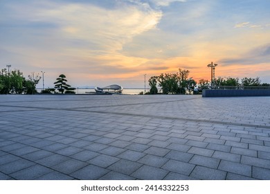 Empty square floor and sky clouds natural landscape at sunset