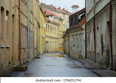 Empty streets - measures to keep the public at home in the fight against the spread of coronavirus.