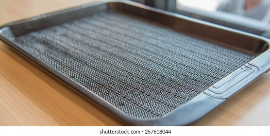 Empty Tray