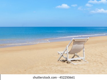 1,368 Canvas chairs beach tropical Images, Stock Photos & Vectors