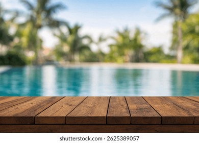 Mesa de madera vacía con fondo de piscina para la exhibición del producto.