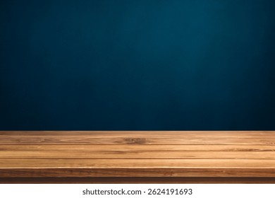 Mesa de madera vacía y fondo de pared azul de color para mostrar productos y anunciantes. Maqueta de Plantilla para la exhibición del producto. promoción del producto en la pared. para la exhibición o el montaje.