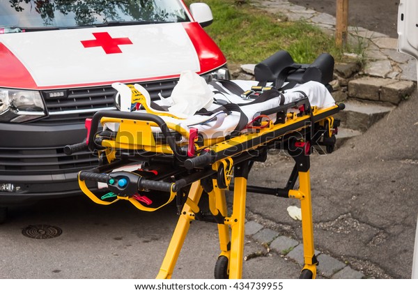 gurney ambulance