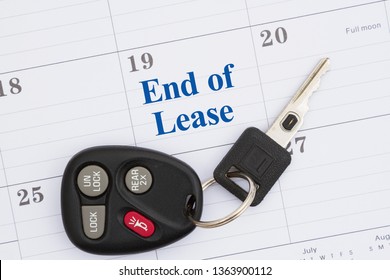 End Of Lease Message With Monthly Calendar With Car Keys And Fob