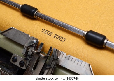 The end text on typewriter