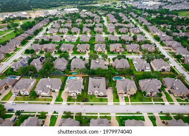 Endless Rows Of Houses Aerial Drone Views Above Suburbia Neighborhood Outside Of Round Rock , Texas , USA Luxury Houses And Suburban Homes In North Austin Suburb