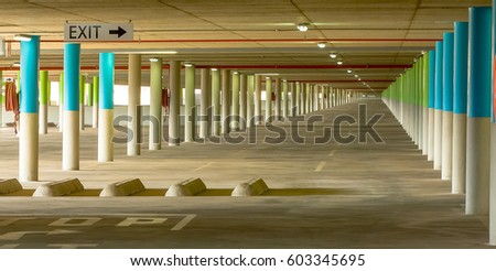 Similar – one-way Parking garage