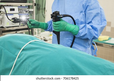 Endoscopy. Doctor holding endoscope and lightig before colonoscopy - Video Duodenoscope