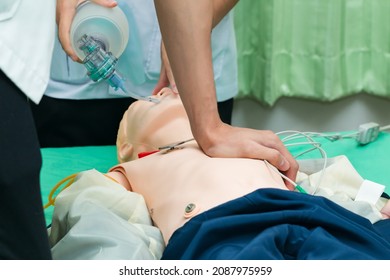 Endotracheal Intubation Of A Reanimation Training Doll. Mannequin Dummy During Medical Training To Control Of The Airway.coronavirus Infection Concept.