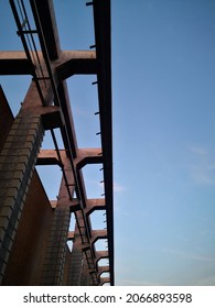 Endustrial architectural perspective , half layout photo