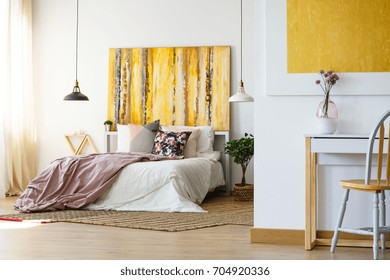 White Bedroom With Yellow And Pink Accents Images Stock