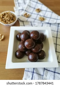 Energy Date Balls, A Healthy And Tasty Snack Ideal For Pre And Post Workout. 