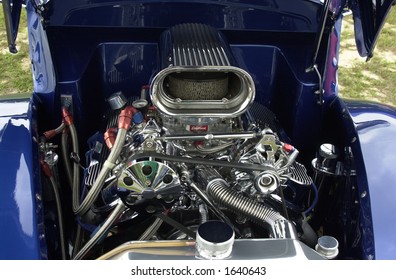 Engine Antique Car Stock Photo 1640643 | Shutterstock