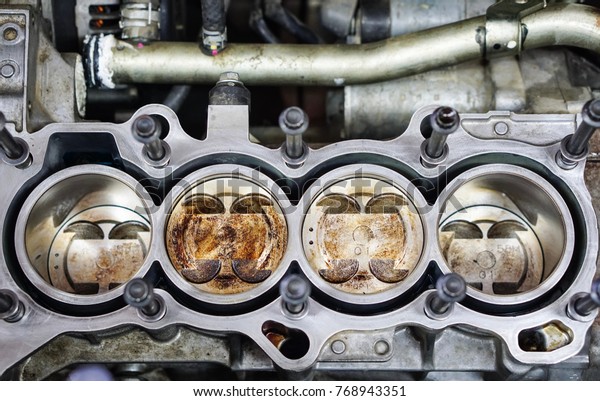 Engine block valve of four-cylinder engine.\
Disassemble the vehicle to\
repair.