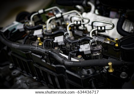 Engine fuel injection nozzle