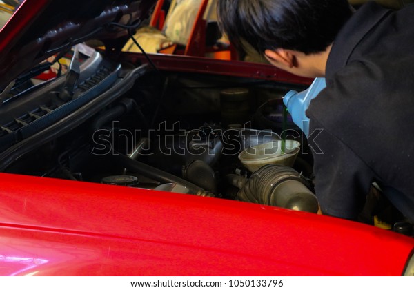 \
Engine oil change. Is changing the\
engine oil to the customers in the repair center.\
