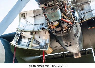 Engine And Propeller Of A Military Plane. Disassemble And Repair Engine Of Plane. Engine Design Of A Military Aircraft. 