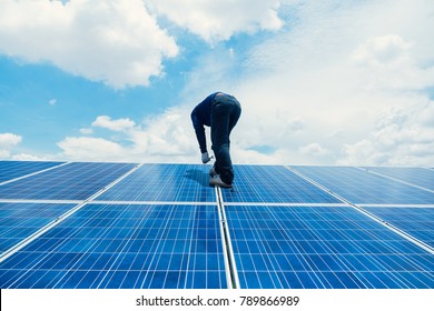 engineer team working on replacement solar panel in solar power plant;engineer and electrician team swapping and install solar panel after solar panel voltage drop - Shutterstock ID 789866989
