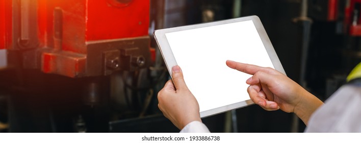 Engineer Worker Use Digital Tablet Display Blank White Screen.
Device Touchscreen Mockup Empty. Factory Industry Automatic System Software.