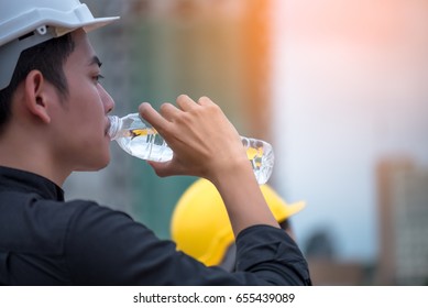 1,724 Construction Workers Drinking Water Images, Stock Photos ...