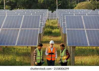  Engineers Went to check the operation of the system Solar Farm. Renewable energy to conserve the world's energy Photovoltaic module concept for clean energy generation. Solar power  - Shutterstock ID 2158006299