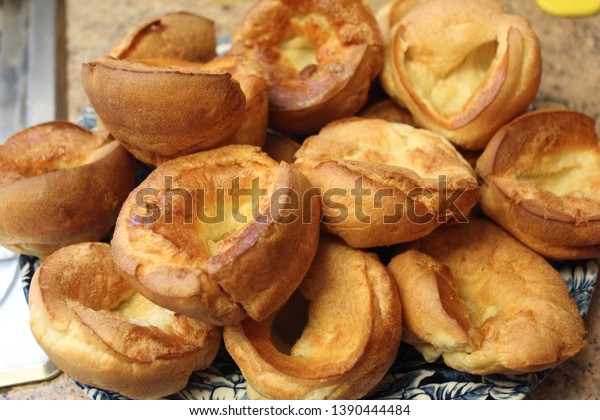 English delicious food\
Yorkshire pudding