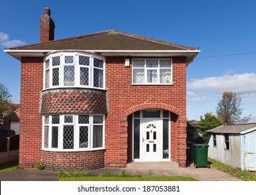 Red Brick Cottage Images Stock Photos Vectors Shutterstock