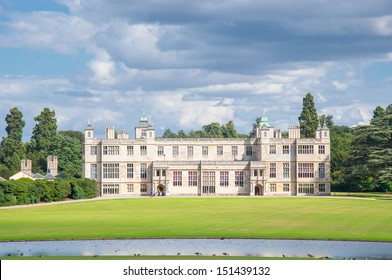 English Manor From 17th Century Near Saffron Walden, An Example Of Jacobean Architecture.