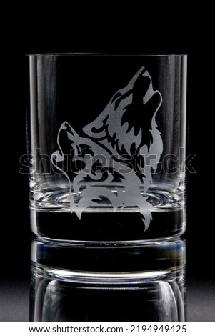 Engraved and sandblasted glasses with a motif Wolf