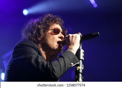 Enrique Bunbury Live On Stage In Paris - Elysee Montmartre - France December 12, 2018