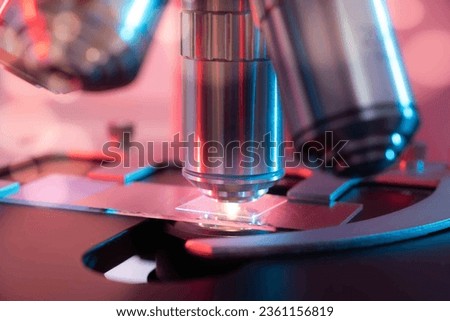 Entomology: Optical microscopes are used to study insects and their anatomy, behavior, and classification.