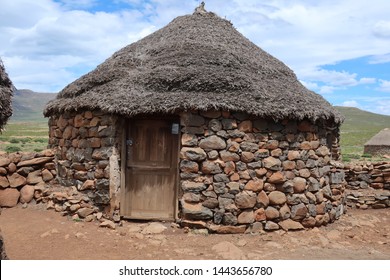 41,890 Stone huts Images, Stock Photos & Vectors | Shutterstock