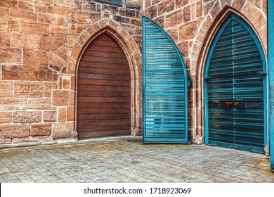 entrance with doors in the shape of arches