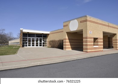 Entrance for a modern elementary school