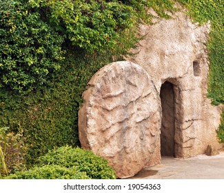 The entrance of a replica of the tomb where Jesus was buried with the stone rolled away.