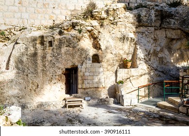 Garden Tomb Images Stock Photos Vectors Shutterstock