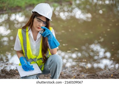 Environmental Engineers Inspect Water Quality,Bring Water To The Lab For Testing,Check The Mineral Content In Water And Soil,Check For Contaminants In Water Sources.