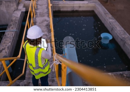 Environmental engineers work at wastewater treatment plants,Water supply engineering working at Water recycling plant for reuse,Check the amount of chlorine in the water to be within the criteria.