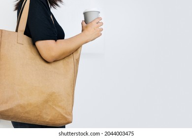 Environmentalist Woman Using Eco-friendly Tote Bag Photo With Design Space