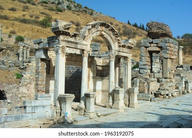 Ephesus Ancient City Artemis Temple (550 BC)